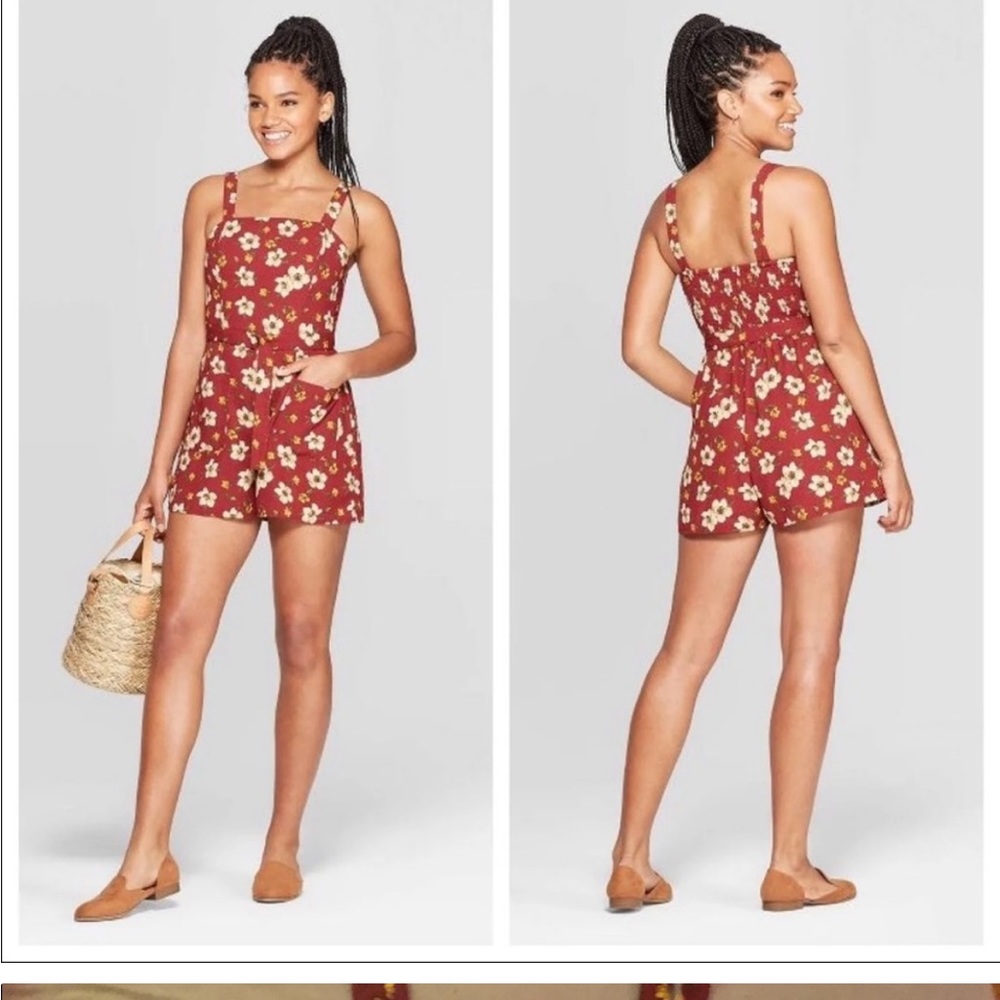 NWT Xhilaration Convertible Belted Romper Rust Maroon Red Floral Pockets